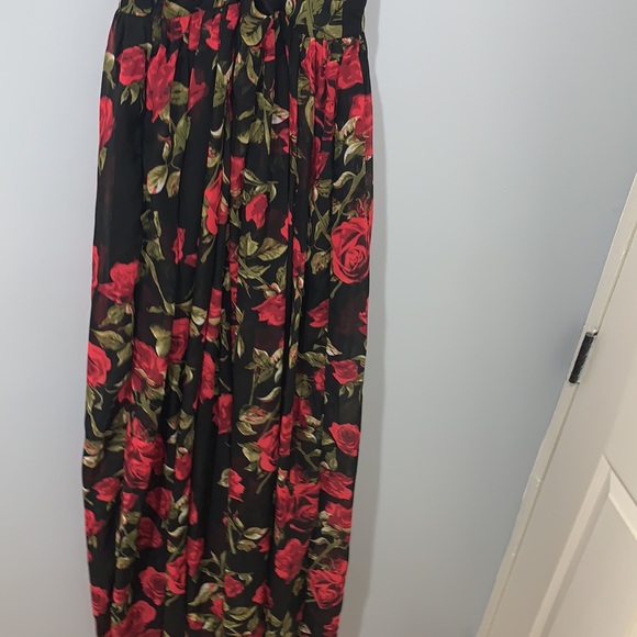 ROSE LONG DRESS WOMENS SIZE MEDIUM - Picture 4 of 8